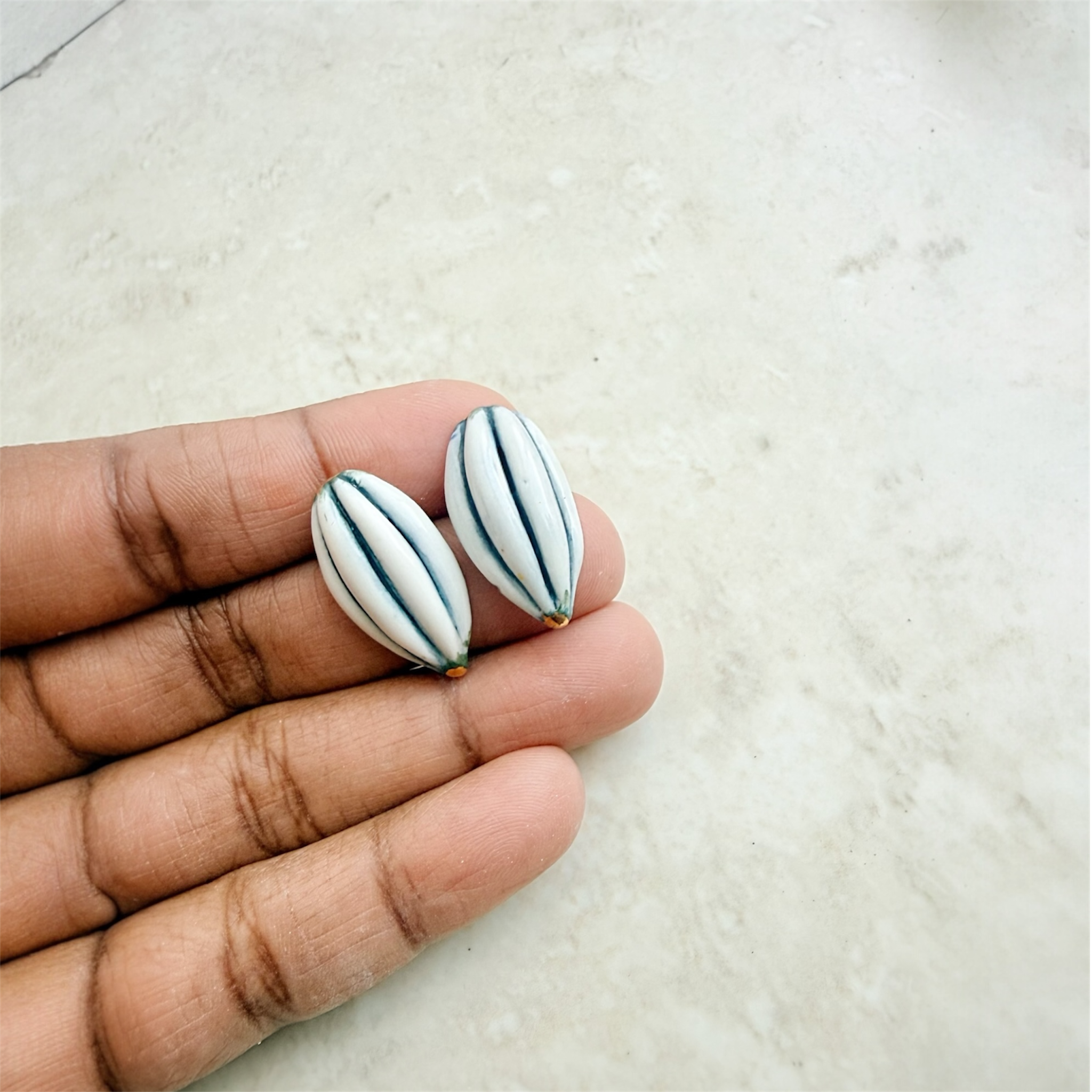 Seafoam Cocoa Studs