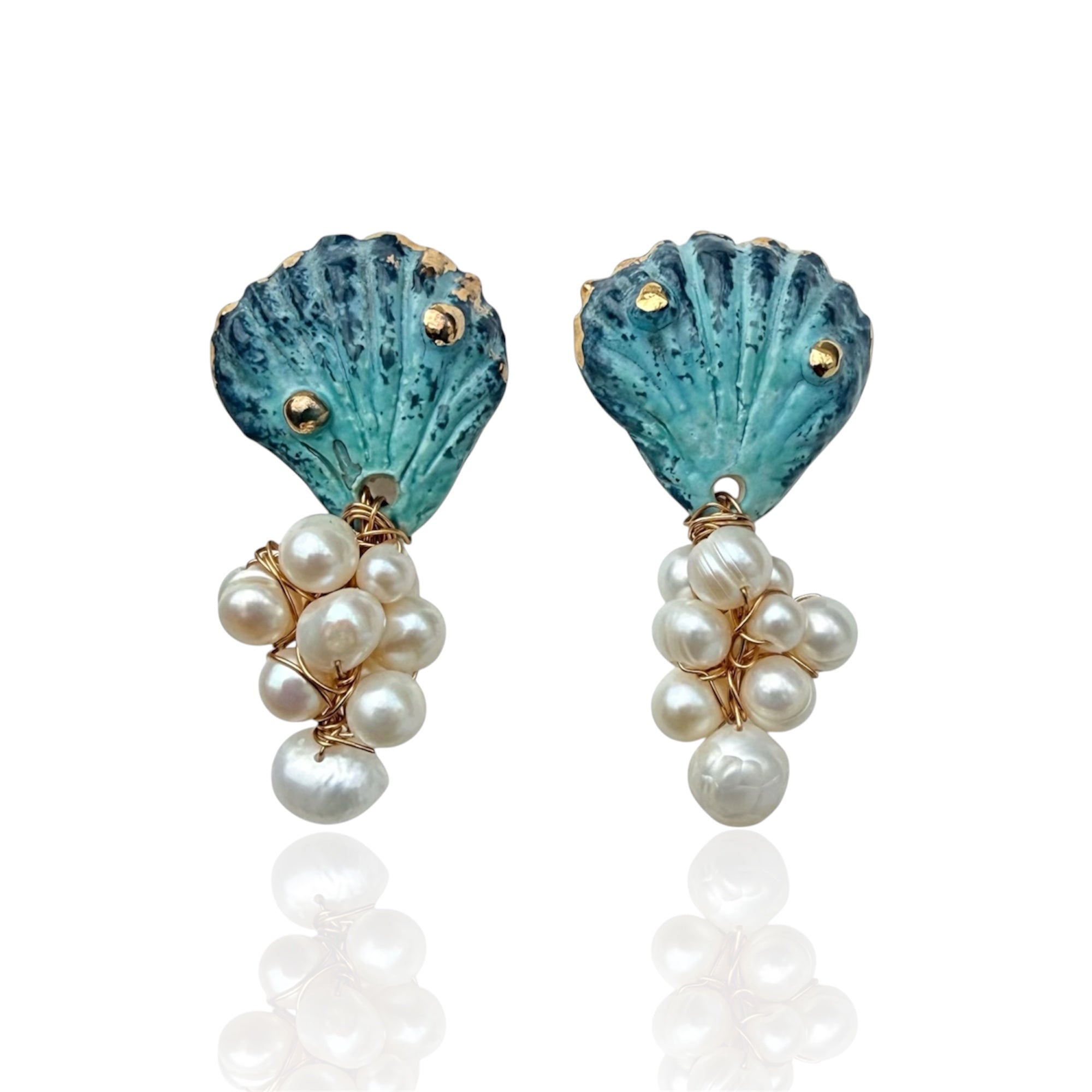 Ocean Blue Seashell with Pearl Clusters